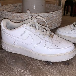 AIR FORCE 1 LE (GS)